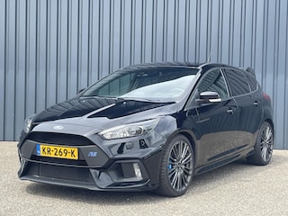 Ford Focus 2.3 EcoBoost 350pk 5-deurs AWD RS I Recaro Kuipstoelen I Camera I Parkeersensoren I Navigatie I NL Auto