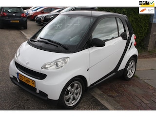 Smart Fortwo coupé 1.0 mhd Pure automaat Nieuwe APK!
