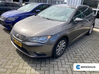 Seat Leon ST 1.0 EcoTSI Style Connect 116pk Cruise control | Navigatie | Privacy glass | Parkeersensoren achter | 16"LMV