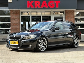 BMW 3-serie Touring Excutive 318i 140 pk - AUTOMAAT - Youngtimer - Leder - Xenon!
