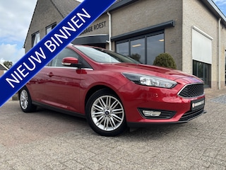 Ford Focus Wagon 1.5 Turbo Titanium Business Carplay / Parkeersensors / Stoelverwarming