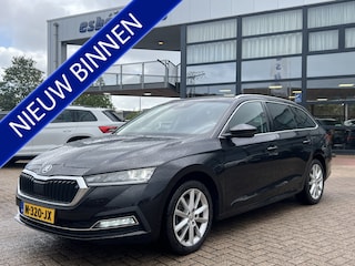 Skoda Octavia Combi 1.0 TSI Business Edition Plus Navigatie Elek Stoelen Head-Up Stoel+ Stuur verwarming Keyless Led Carplay Dab Parkeersensoren V+A Getint Glas