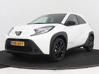 Toyota Aygo 1.0 VVT-i MT Play | Apple Carplay & Android Auto | Parkeercamera | 27-08 TB