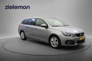 Peugeot 308 SW 1.2 PureTech Executive - Carplay, Panorama, Cruise