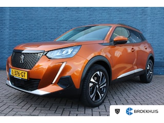 Peugeot 2008 1.2 PureTech Allure | Automaat | Navi by app | Camera | Stoelverwarming | Trekhaak | All season | 24.000km |