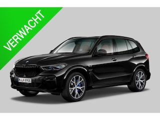 BMW X5 xDrive45e High Executive M-sport, BTW, comfortstoelen, panorama dak, headup, comfort acces