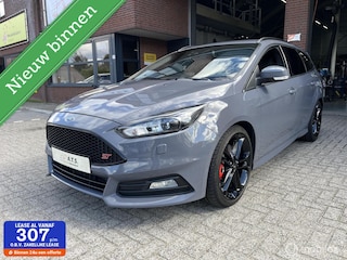 Ford Focus Wagon 2.0 ST-3 250PK RECARO*NAVI*PDC*CRUISE*