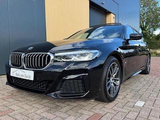 BMW 5-serie Touring (g31) 530i 252pk xDrive Business Edition Plus | Pano | HUD | Stoelverwarming | Camera | HIFI |