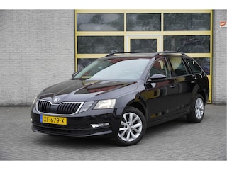 Skoda Octavia Combi 1.0 TSI Automaat! Ambition Business BJ2019 Led | Pdc | Navi | App-Connect | Climate control | Cruise control | Getint glas