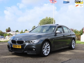 BMW 320i High Executive *184PK M-Sport ! *Dakje *Leer *Navi