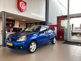 Renault Clio 1.2-16V Campus,5Deurs,5Zits,Airco,Elektrischpakket,Stuurbekrachting,Centraledeurvergrendeling,15 Inch Lmv