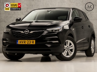Opel Grandland X 1.2 Turbo Sport Automaat (APPLE CARPLAY, GROOT NAVI, GETINT GLAS, PARKEERSENSOREN, SPORTSTOELEN, CRUISE, LANE ASSIST, NIEUWE APK, NIEUWSTAAT)