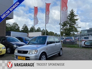 Daihatsu Cuore 1.0-12V DVVT RTI !!,Centraledeurvergrendeling,Radio cd met Bluetooth en usb Aansluiting