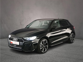 Audi A1 Sportback 25 TFSI S edition | Camera | Adapt. Cruise | Parkeerhulp | Optiek zwart | Keyless | S Line | 18 inch | Verlengde Garantie | LED | Stoelverwarming |