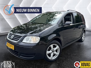 Volkswagen Touran 2.0 16V FSI Highline Aut Stoelvw Clima EXPORT