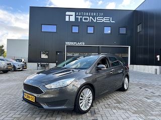 Ford Focus Wagon 1.0 Trend Edition / Trekhaak / Cruise / Navigatie / PDC A / Lichtmetaal