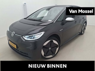 Volkswagen ID.3 First Max 58 kWh | Parkeercamera | Stoelverwarming | ergoActive Elektrische Stoelen | Adaptive Cruise Control | App Connect | Navigatie