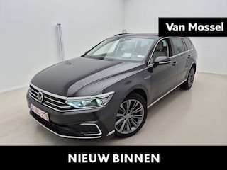 Volkswagen Passat 1.4 TSI PHEV GTE Business | Trekhaak | Climatronic (Automatische Airco) | Digital Cockpit | Stoelverwarming | Stuurverwarming | Parkeercamera