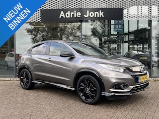 Honda HR-V 1.5 i-VTEC Turbo Sport | TREKHAAK | AUTOMAAT | ACHTERUITRIJCAMERA | STOELVERWARMING | NAVIGATIE | LM VELGEN | PARKEERSENSOREN V + A | RIJSTROOKBEGELEIDING |