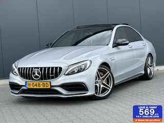 Mercedes-Benz C-klasse AMG 63 Panoramadak - Led - Carbon - Burmester