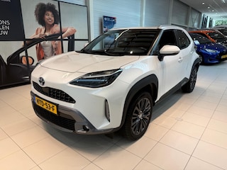 Toyota Yaris Cross 1.5 Hybrid AWD Adventure Limited | 18 inch LM velgen | Apple Carplay | Pearl White