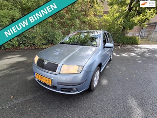Skoda Fabia Combi 1.4-16V Elegance LEUKE AUTO RIJDT EN SCHAKELT GOED