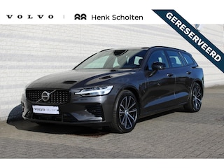 Volvo V60 T6 Automaat Plug-in hybrid AWD Plus Dark | Trekhaak | Visual Park Assist | Open Grid | Voorruitverwarming | Stoelverwarming voor en achter | Preconditioning | Elektrisch verstelbare voorstoelen met geheugen | Harman Kardon | Pilot Assist | 18 Inch | Blis | Google Maps | Google Assistant