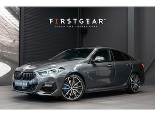 BMW 218i *M-Sport / Panorama / HiFi-Speakersysteem / 19'' Lichtmetalen velgen / Sportstoelen*