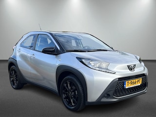 Toyota Aygo 1.0 VVT-i Play | Apple Carplay | Android Auto / Cruise control