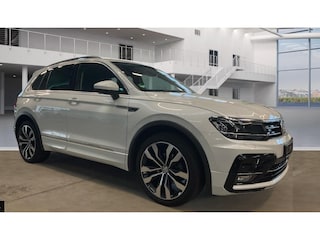 Volkswagen Tiguan 1.5 TSI R-Line Business ECC/Stoelverwarming V+A/Navi.