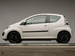 Citroën C1 1.0-12V Ambiance Sport (ELEKTRISCH PAKKET,BLACK AND WHITE EDITION,SPORTSTOELEN,NIEUWE APK,NETTE STAAT)