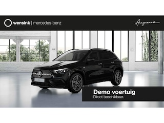 Mercedes-Benz GLA 250e Business Solution AMG | Panoramaschuifdak | Stoelverwarming | Nightpakket | Achteruitrijcamera | Led koplampen |