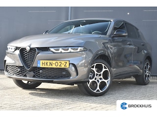 Alfa Romeo Tonale 1.3T PHEV Sprint Q4 280pk | Afn. Trekhaak | Stuur/Stoelverwarming | Navigatie | 19"LMV | Achteruitrijcamera | Adaptive Cruise |