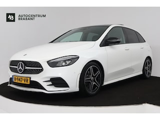 Mercedes-Benz B-klasse 180 Business Solution AMG (PANORAMADAK, STOELVERWARMING, ACHTERUITRIJCAMERA, NAVIGATIE, PARKEERSENSOREN)
