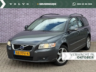 Volvo V50 2.0 Sport | Trekhaak | Navigatie | Cruise control | Dakrails | Climate control |