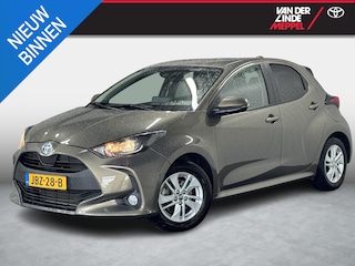 Toyota Yaris 1.5 Hybrid 115 Active Limited LM velgen Keyless