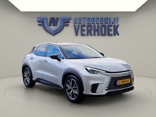 Lexus LBX Cool NL Auto - Dodehoek Detectie - Elektr. Achterklep