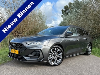Ford Focus Wagon 1.0 EcoBoost Hybrid ST Line X / Automaat / Panorama dak / Leder / Camera / Climate Control /