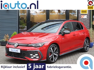Volkswagen Golf 1.5 eHybrid 272pk GTE Black Style Pano/IQ.Light/360camera/Head-up/DCC/Keyless/Dodehoek/Trekhaak wegkl.