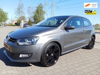 Volkswagen Polo 1.4-16V Highline