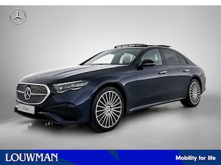Mercedes-Benz E-klasse 300 e Sport Edition | Premium pakket | Rijassistentiepakket Plus | Nightpakket | Trekhaak | Multibeam LED | Panoramaschuifdak | Winter pakket | MBUX Superscreen | Parkeerpakket met 360°-camera |