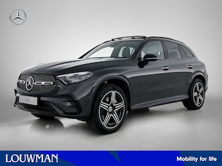 Mercedes-Benz GLC 300e 4MATIC Sport Edition | Premium pakket | Trekhaak | Rijassistentiepakket Plus | Nightpakket | Winter pakket | DIGITAL LIGHT | Parkeerpakket met 360°-camera | MBUX augmented reality |