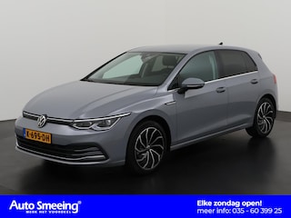 Volkswagen Golf 1.5 TSI Style | 150PK | Camera | Trekhaak | Zondag Open!