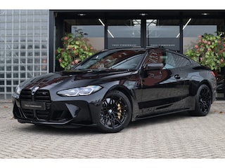 BMW 4-serie Coupé Competition | Akrapovic, Keramisch, Carbon in/exterieur, Carbon schaalstoelen, Race Track Package, M Driver's Package, Harman/Kardon, Stoelverwarming, Stuurverwarming