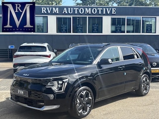 Kia Niro EV AIR VAN: 43.990,- VOOR: 35.877,- UW HERFSTVOORDEEL: 8.023,- EURO | NIEUWE AUTO! | VOLLEDIGE KIA GARANTIE VAN TOEPASSING