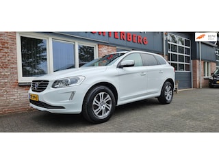 Volvo XC60 2.0 T5 FWD Summum Automaat! Trekhaak! 245PK! Nette Auto! Dealer Onderhouden!