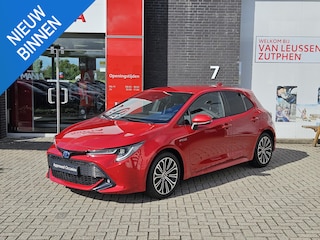 Toyota Corolla 1.8 Hybrid Dynamic PARKEERSENSOREN DODEHOEK STUUR-/STOELVERWARMING