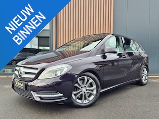 Mercedes-Benz B-klasse 220 4MATIC Prestige | Pano | Xenon | Clima | Trekhaak