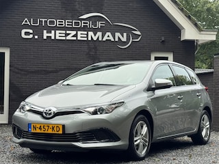 Toyota Auris 1.3 Aspiration Cruise Control LED Xenon Bluetooth Climate Control Trekhaak