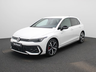 Volkswagen Golf 1.5 eHybrid GTE 272 PK | Volledig Lederen Stoelen | 18 Inch Lichtmetalen Velgen | Bestuurdersstoel Elektrisch Verstelbaar Met Memoryfunctie | Navigatie | Digital Cockpit Pro | Stoelverwarming | 360 Camera |